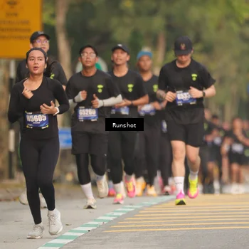 Runner Photo 5626859