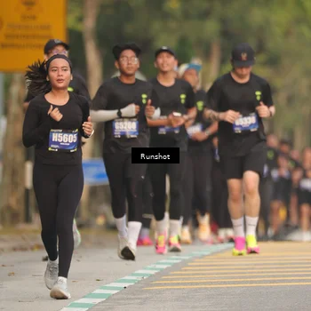 Runner Photo 5626875