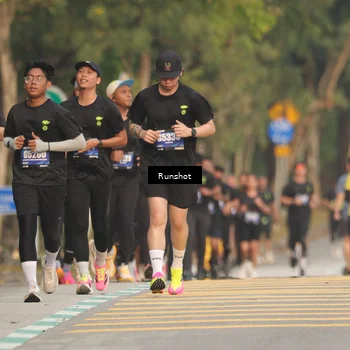 Runner Photo 5626887