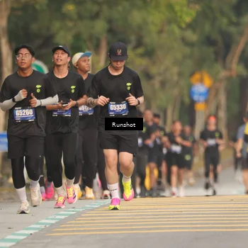 Runner Photo 5626908