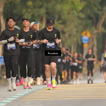 Runner Photo 5626911