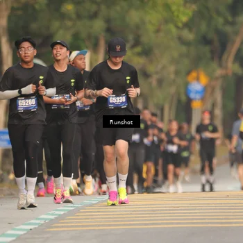 Runner Photo 5626912