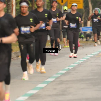 Runner Photo 5627235