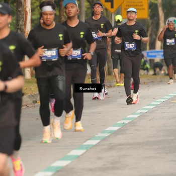 Runner Photo 5627242