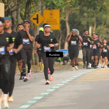 Runner Photo 5627266