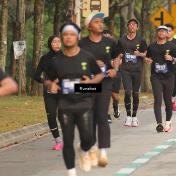 Runner Photo 5627365