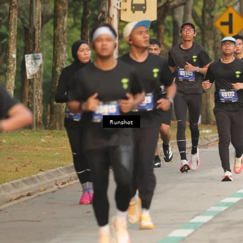 Runner Photo 5627367