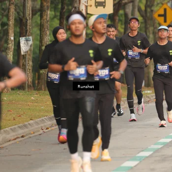 Runner Photo 5627371