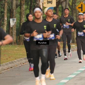 Runner Photo 5627378