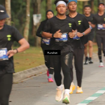 Runner Photo 5627399