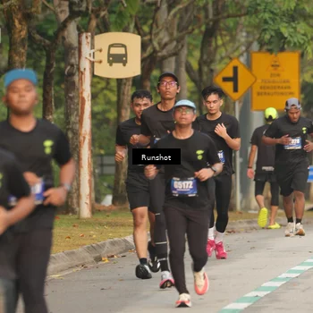 Runner Photo 5627457