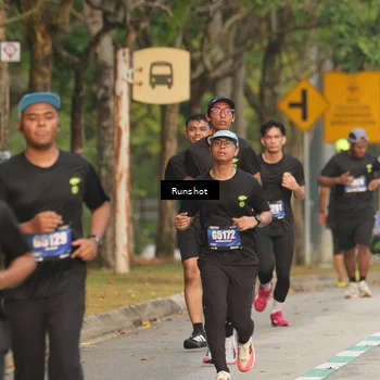 Runner Photo 5627491