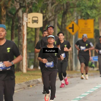 Runner Photo 5627503