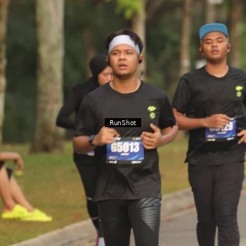 Runner Photo 5627568