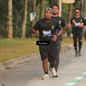Runner Photo 5627773