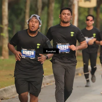 Runner Photo 5627801