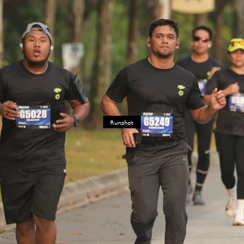 Runner Photo 5627806