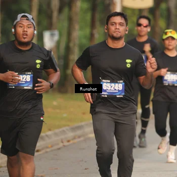 Runner Photo 5627832
