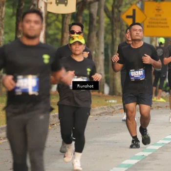 Runner Photo 5627852