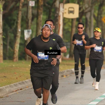 Runner Photo 5627866