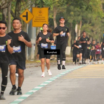 Runner Photo 5627944
