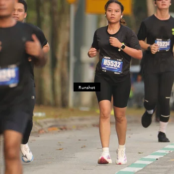 Runner Photo 5627972