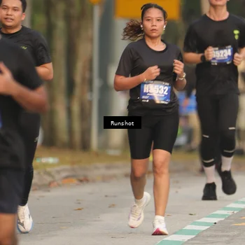 Runner Photo 5627990