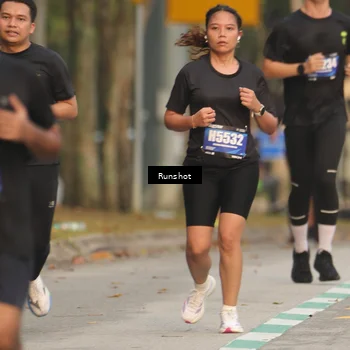 Runner Photo 5627997