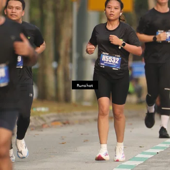 Runner Photo 5628009