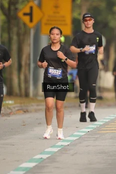 Runner Photo 5628022