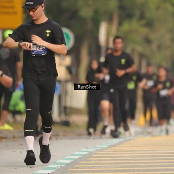 Runner Photo 5628101