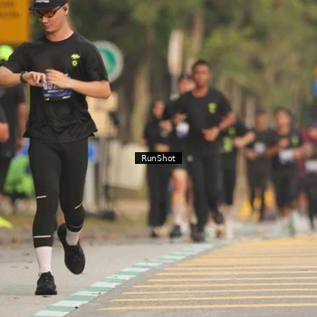 Runner Photo 5628109