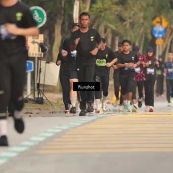 Runner Photo 5628139