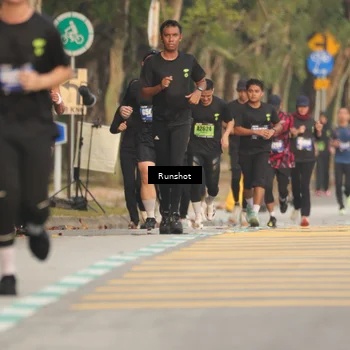 Runner Photo 5628146