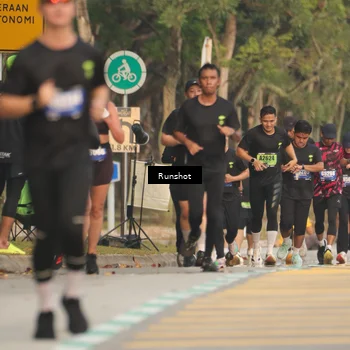 Runner Photo 5628176