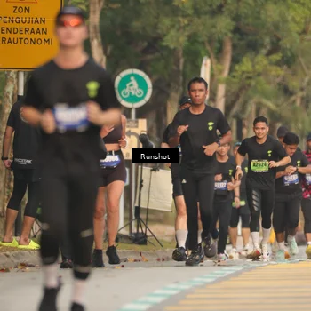 Runner Photo 5628181