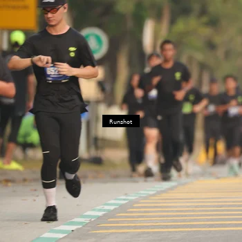 Runner Photo 5628184