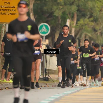Runner Photo 5628186