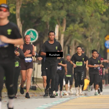 Runner Photo 5628204