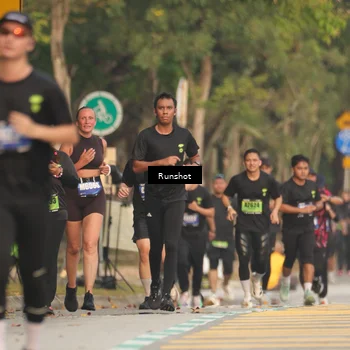 Runner Photo 5628206