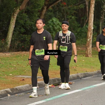 Runner Photo 5628213