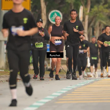 Runner Photo 5628225