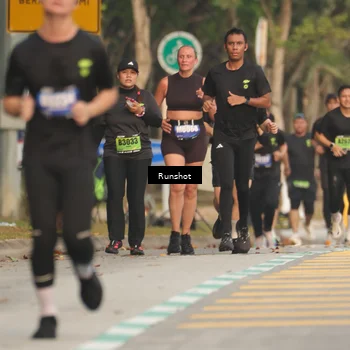 Runner Photo 5628235