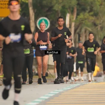 Runner Photo 5628266