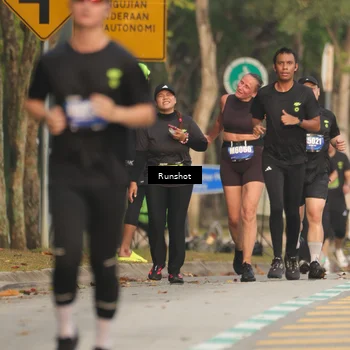Runner Photo 5628324