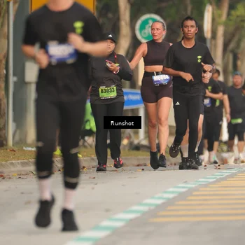Runner Photo 5628340