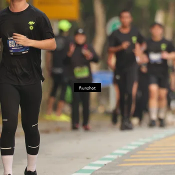 Runner Photo 5628444