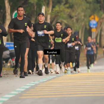 Runner Photo 5628488