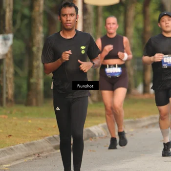 Runner Photo 5628549