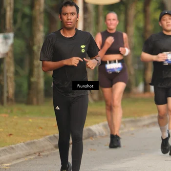 Runner Photo 5628557